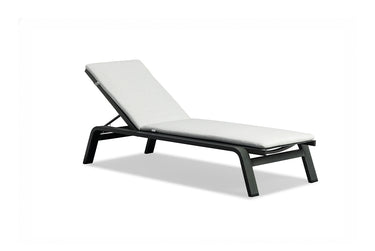SO CHIC chaise lounge